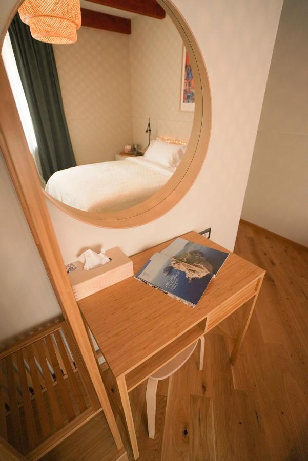 Sa Domo E Giuanne E Giuanna Bed & Breakfast Bosa Bagian luar foto