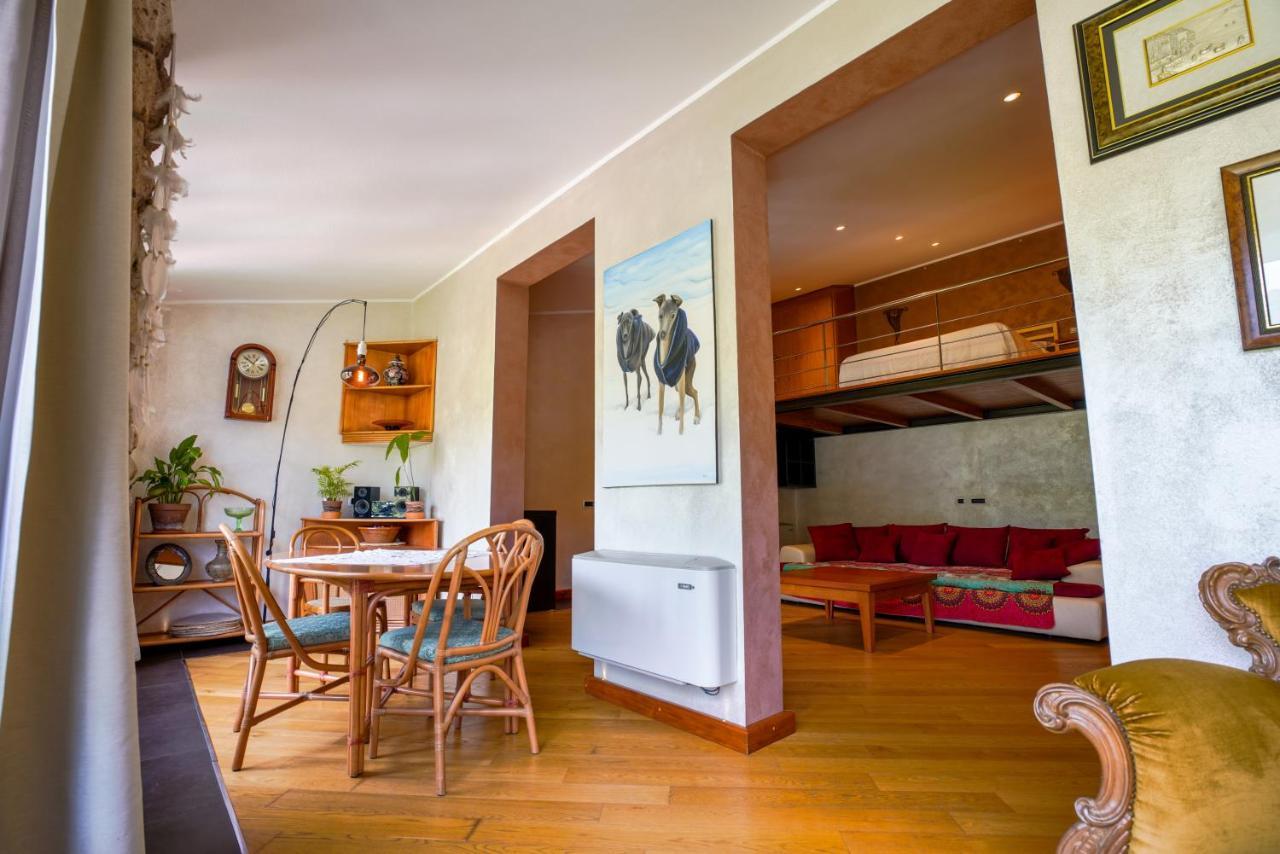 Sa Domo E Giuanne E Giuanna Bed & Breakfast Bosa Bagian luar foto