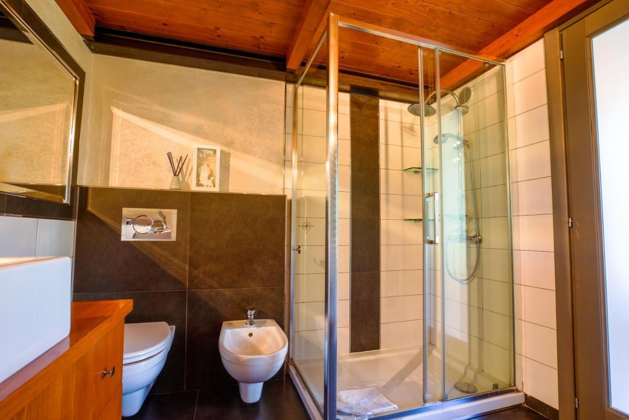 Sa Domo E Giuanne E Giuanna Bed & Breakfast Bosa Bagian luar foto