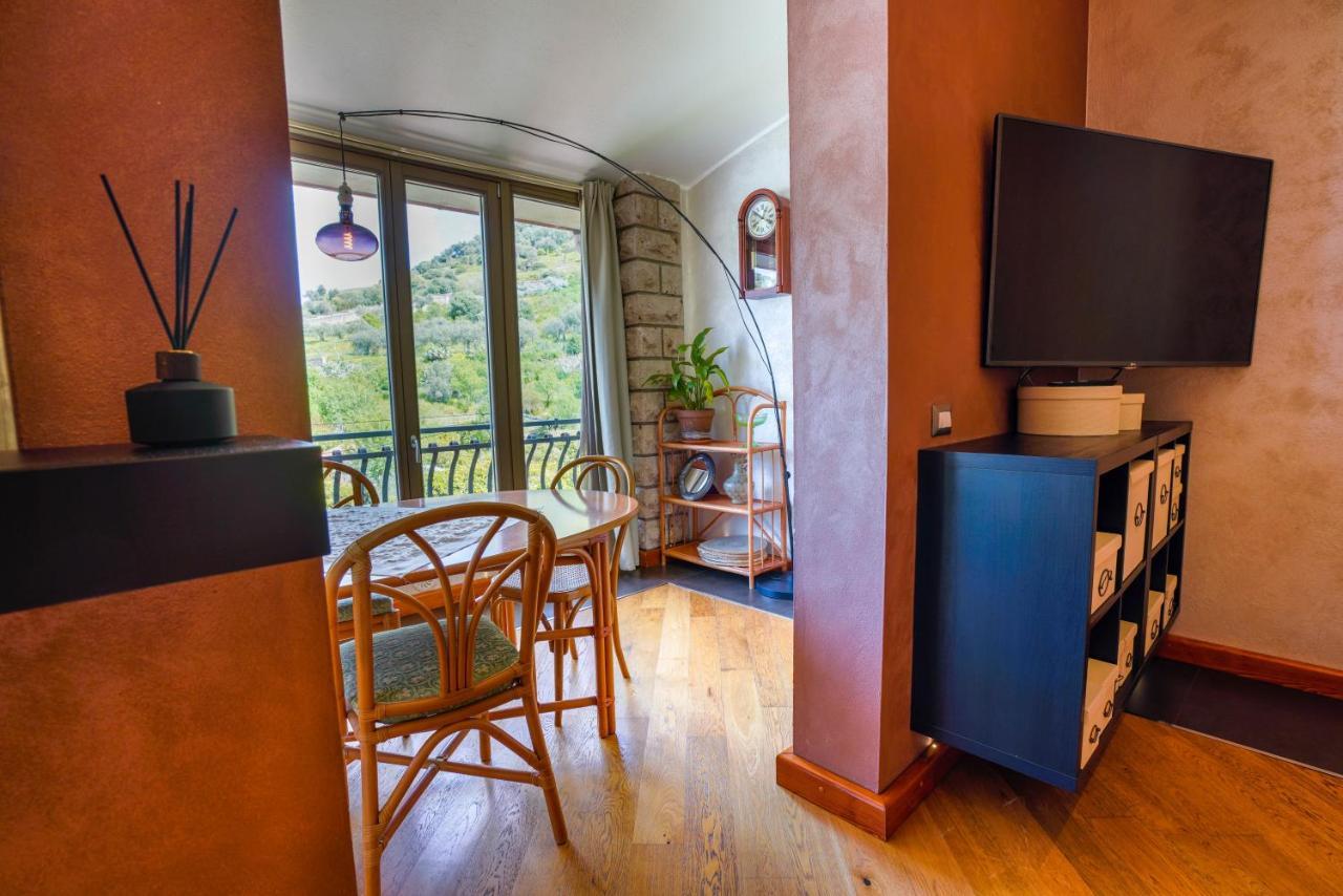Sa Domo E Giuanne E Giuanna Bed & Breakfast Bosa Bagian luar foto